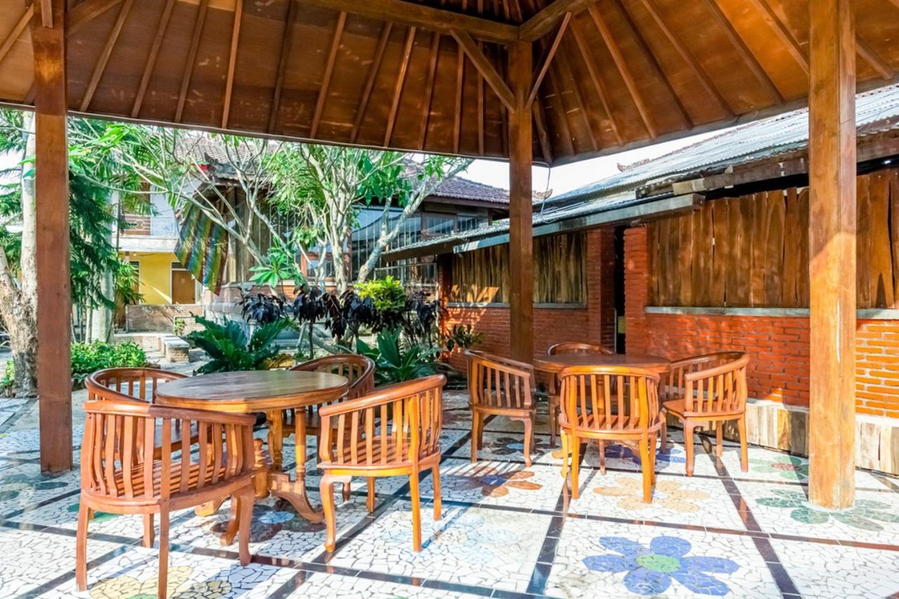 Reddoorz Syariah Near Gor Ken Arok Hotel Malang Exterior foto