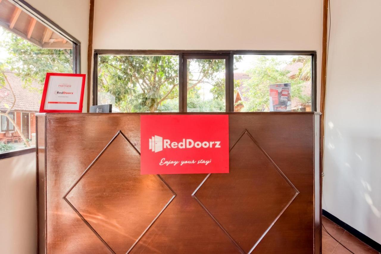 Reddoorz Syariah Near Gor Ken Arok Hotel Malang Exterior foto