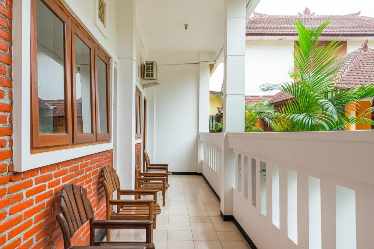 Reddoorz Syariah Near Gor Ken Arok Hotel Malang Exterior foto